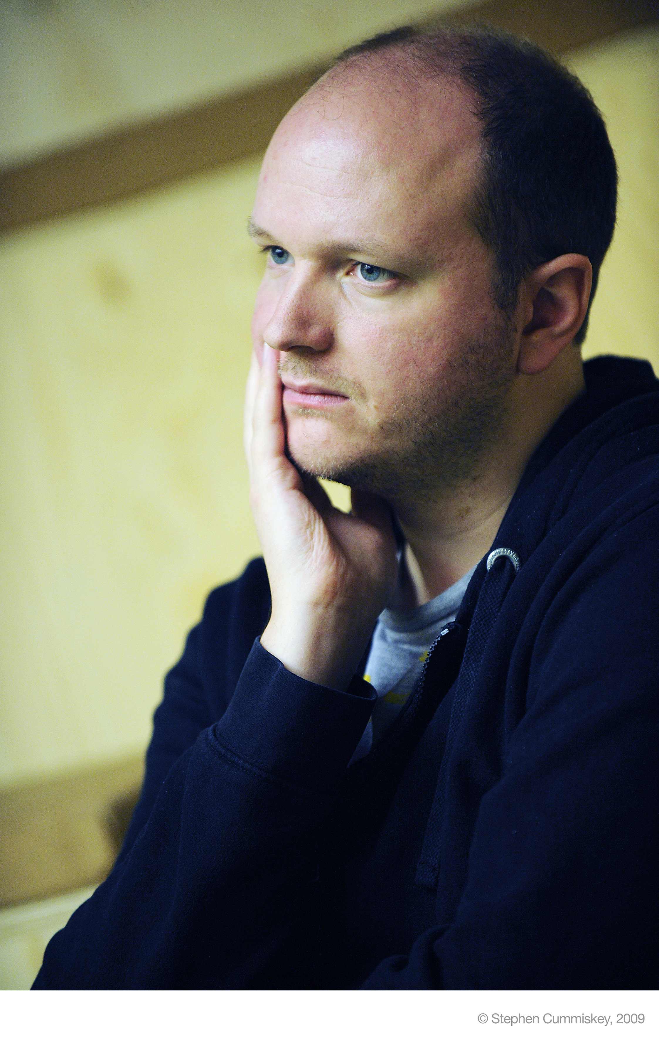 Porträt Mike Bartlett