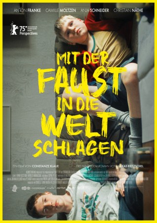 Plakat für die Filmproduktion MIT DER FAUST IN DIE WELT SCHLAGEN